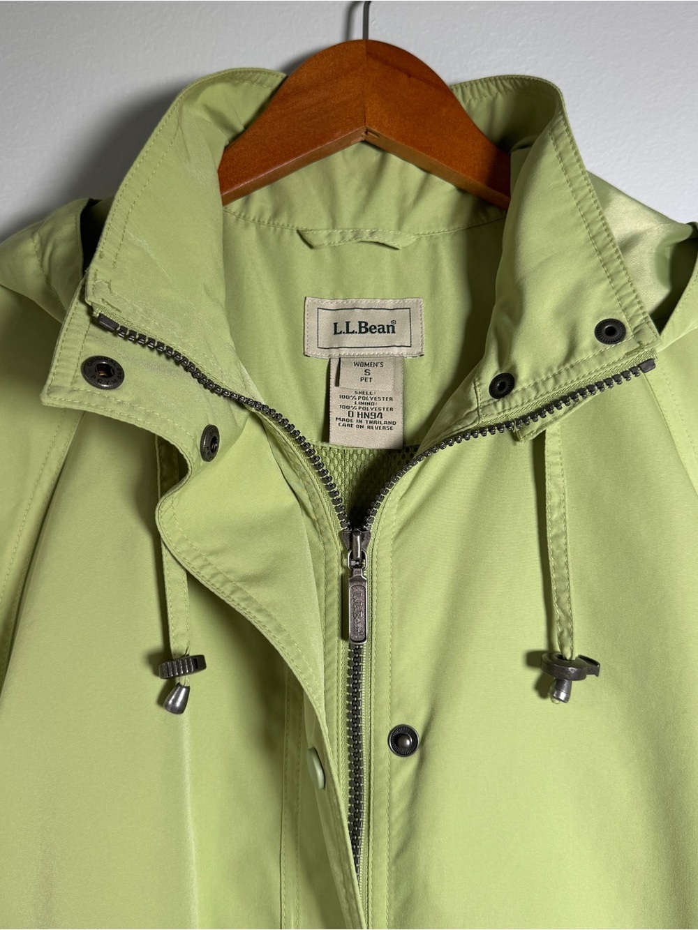 L.L.Bean full length hooded trench raincoat light olive lime shade Women's S - Picture 2 of 16